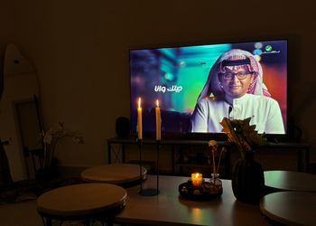 شقة بدخول ذاتي وصالة مريحة 