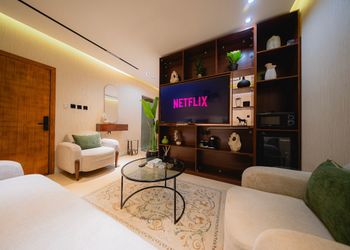 استديو هادئ بسرير ماستر 