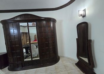 شقة  بصالة جلوس وغرفة نوم