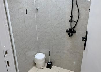 استديو هادئ بسرير ماستر 