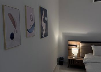 استديو بدخول ذاتي وسرير ماستر