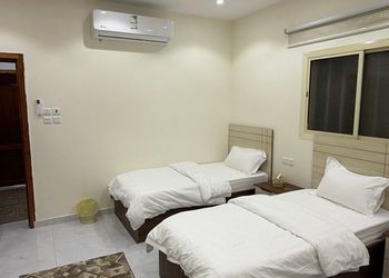 مزرعة بإطلالة على الجبل