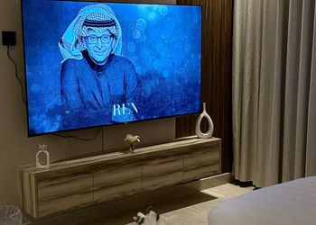 استديو بسرير ماستر وجلسة جانبية