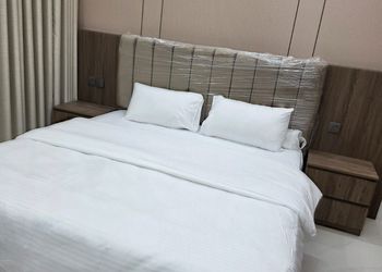 شقه مميزه بفناء خارجي 