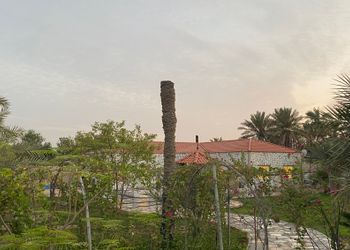 استراحة بصاله أنيقة وجلسة خارجية