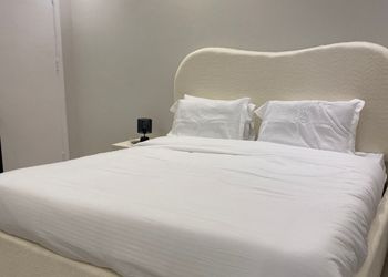 استديو هادئ بدخول ذاتي 