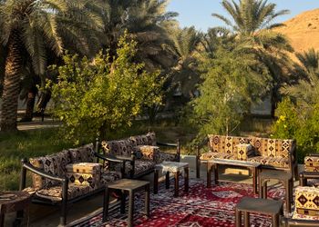 مزرعة بجلسة خارجية وأجواء ممتعة