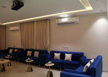 شاليه بمسبح وألعاب مائية 