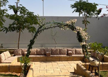 شاليه بمسبح وألعاب مائية