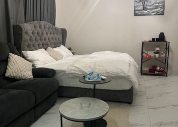 استديو هادئ بسرير ماستر 