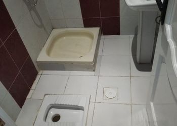 شقة بغرفتين نوم وصالة