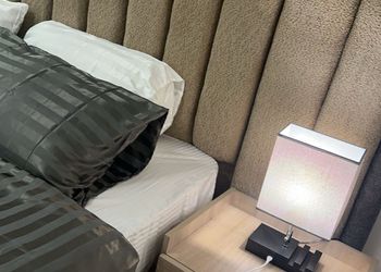 استديو هادئ بدخول ذاتي 