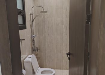 استديو هادئ بسرير ماستر 
