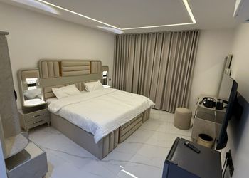 استديو بسرير ماستر ودخول ذاتي