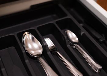 شقة بصالة وغرف نوم
