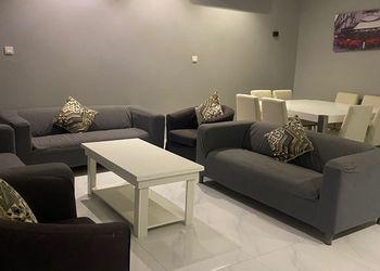 شاليه بمسبح وألعاب مائية