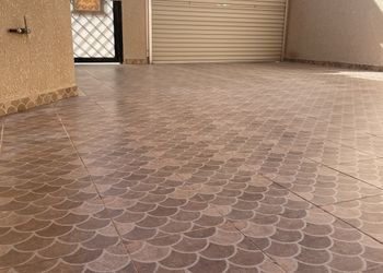 شقة فاخرة بغرف نوم وصالة 