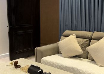 شقة بغرفة معيشة وغرفة نوم 