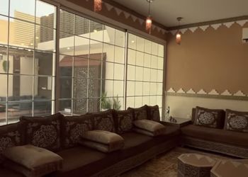 استراحة بجلسة خارجية ومجالس