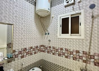 شقة بغرفة نوم وصالة 