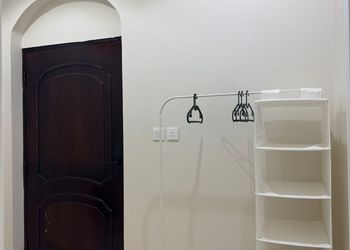 استديو بسرير ماستر وجلسة جانبية