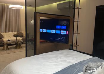 استديو هادئ بدخول ذاتي 