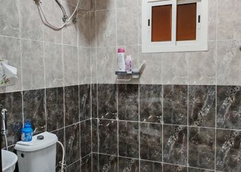 استديو بسرير ماستر وجلسة جانبية 