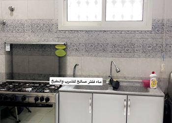 شقة بغرفة معيشة وغرفة نوم 