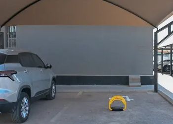 شقة بألوان مريحة وأثاث راقي