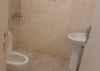استديو بسرير ماستر وجلسة جانبية 