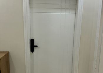 استديو بسرير ماستر ودخول ذاتي