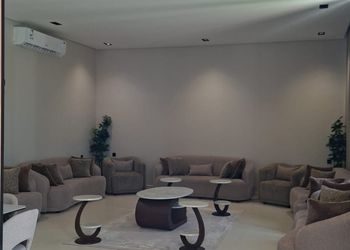 شاليه بمجالس وألعاب مائية 