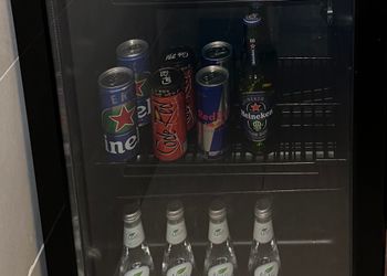 استديو هادئ بسرير ماستر