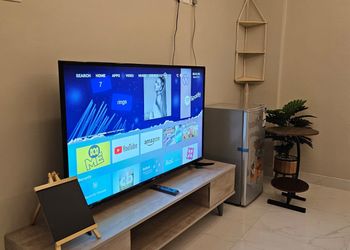 استديو بجلسة خارجية وسرير ماستر