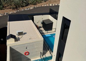 شاليه بمسبح