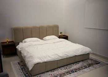 استديو بسرير ماستر