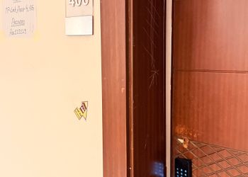 استديو بسرير ماستر ودخول ذاتي