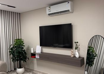 استديو هادئ بسرير ماستر