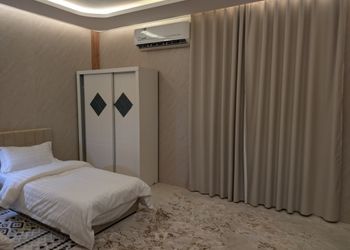استديو هادئ بسريرين فردية