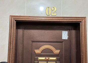 استديو هادئ بسرير ماستر 