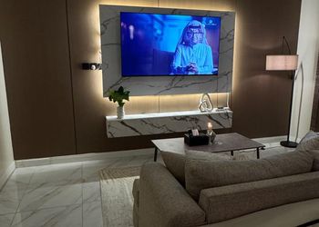استديو هادئ بسرير ماستر 