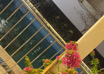 شاليه بجلسة خارجية وأجواء ممتعة 