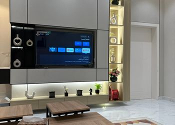 شقة بصالة أنيقة وغرفتين نوم 