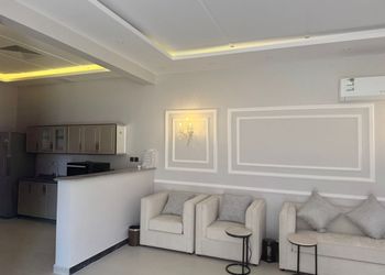 استراحة بمسطح اخضر ومجالس