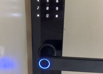 استديو بسرير فردي ودخول ذاتي