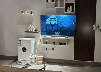 استديو بسرير ماستر وجلسة جانبية 