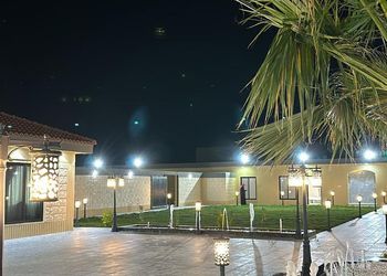 استراحة بمجلس وجلسة خارجيه