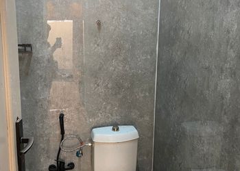 استديو هادئ بسرير ماستر 