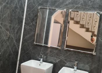 استراحه بصالة مطلة على المسبح 