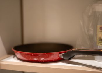 شقة بغرفة معيشة وغرفة نوم 